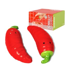 Fisura – Keramik-Salz- und Pfefferstreuer „Chili“ im fantasievollen Design. Zweiteiliges Set für die Tischdeko in Form von scharfen Schoten. Maße: 9 x 3 cm