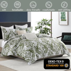 Quilta Green Duvet Cover King - 100% Cotton Prewashed Duvet Cover Set 104"x90", Damask 3pcs, Zipper Closure & 8 Corner Ties, Comforter Not Included, Green/White