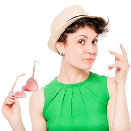 ALLY-MAGIC 70s Vintage Love Heart Sunglasses, Women Cat Eye Ladies Retro Vintage Designer Style UV400 Protection Fancy Colorful Eyewear, Fancy Dress Style Colorful Glasses for Summer Party (pink)