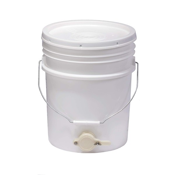 Little Giant® Plastic Honey Bucket | Bucket with Honey Gate