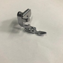 Unbranded SINGER SEWING MACHINE LOW SHANK ZIPPER FOOT 15 27 28 66 99 201 221 #55510 (1805)