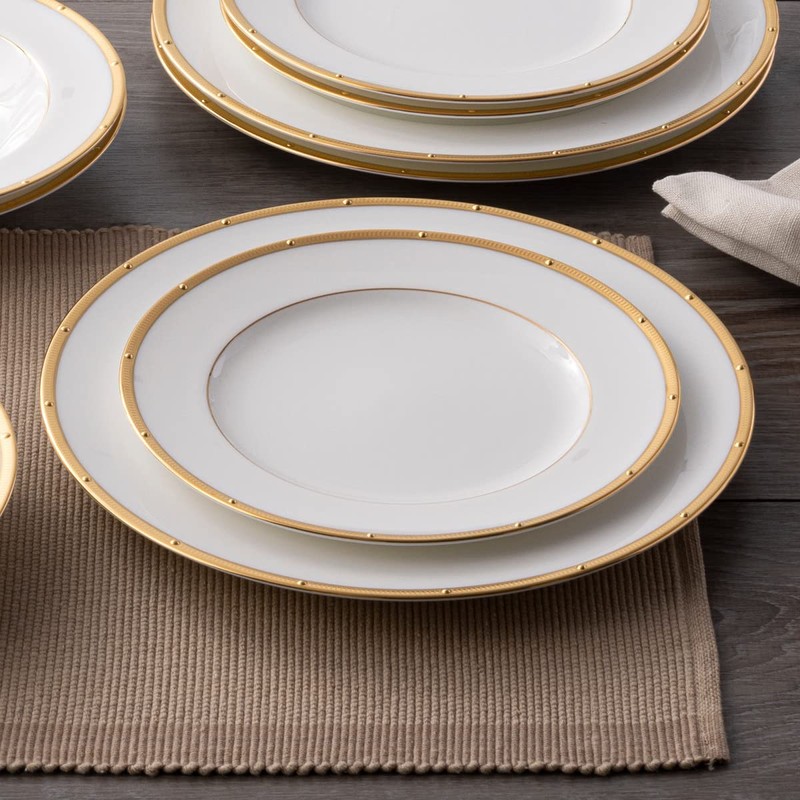 Noritake Rochelle Gold 5-Piece Place Dinnerware Setting in White
