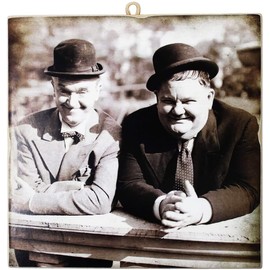 KUSTOM ART CUCUBA Vintage Style Stan Laurel and Oliver Hardy for Home Decor Pizzeria Bar Hotel Print on Wood 23 x 23 cm