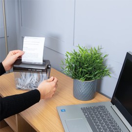 Bestfor Mini Manual Shredder Ideal for Securely Shredding Documents, Papers and Envelopes. Can Be Used in Offices, Shops, Homes and Schools.