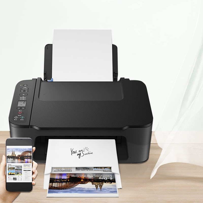 50 Pack 5x7 White Self-Seal Envelopes for Invitations, Weddings, Greeting