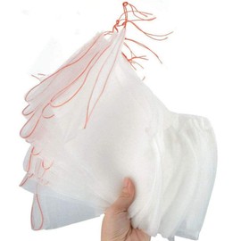 AKOAK 20 Count Insects Mosquito Bug Nets Barrier Bags Garden Plant Fruit Flower Protect Bags Garden Netting Bags for Protecting Your Plant Fruits Flowers(5.9" x 9.8" /15cm x 25cm)