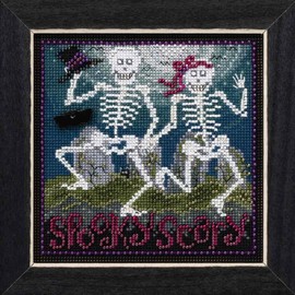 Spooky Scary Beaded Counted Cross Stitch Kit Mill Hill 2017 Buttons & Beads Autumn MH141723