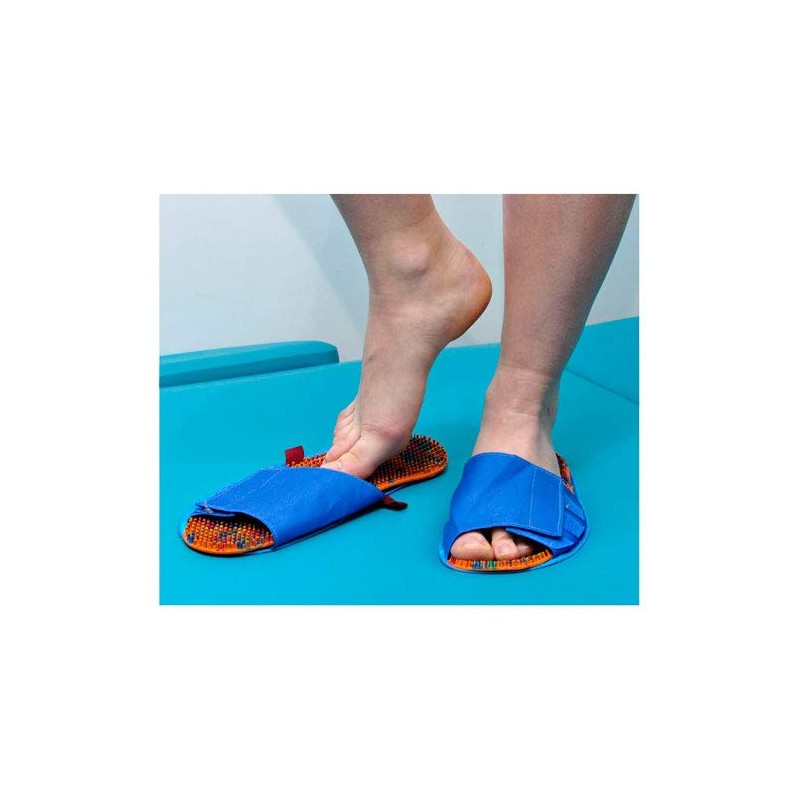 Reflex zone massage on the soles, 40-43