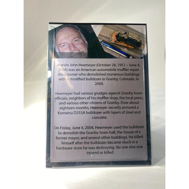 Komatsu D355A dozer Killdozer hotwheels scale *NEW MORE ACCURATE MODEL**