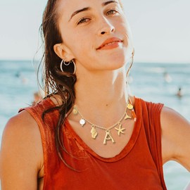 QILMILY Initial Charm Necklace for Women Boho Seashell Letter Necklace 14K Gold Plated Beach Necklace Summer Shell Necklace for Women Starfish Surfer Jewelry Gift (H)