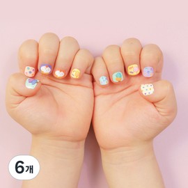 Bonbong Friends Nail Friends Bonbong Stick-on nail polish for kids ages 3 to 7, sweet macarons, 6 pieces / 봉봉프렌즈 네일프랜즈봉봉 3~7세 키즈용 붙이는 매니큐어, 달콤마카롱, 6개