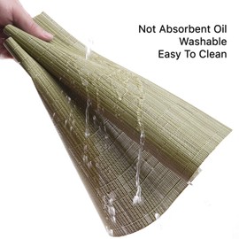 Myir JUN Table Mats Set of 6, Place Mats Table Placemats Washable Non-slip Heat Insulation Woven Vinyl for Kitchen Dinning Restaurant 18"X12" (Green)