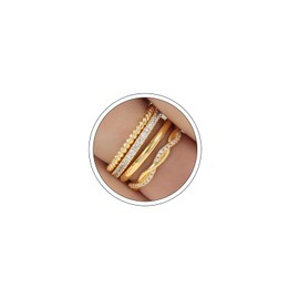 APIUWOXE Gold Stackable Rings for Women, Dainty 18K Gold Plated Stackable Thin Rings Cubic Zirconia Thumb Statement Ring Set Promise Wedding Bands Engagement Trendy Ring for Women Non Tarnish, 10