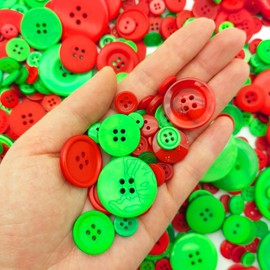 Alfykym 600-700Pcs Red and Green Buttons for Crafts Bulk Green Red Craft Buttons Assorted Size Button for Sewing DIY Crafts Decoration