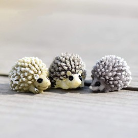 MAOMIA 36 Pcs Mini Hedgehog Figurines, Fairy Garden Hedgehog Miniature Figurines Moss Landscape DIY Terrarium Crafts Ornament Accessories Outdoor Decor