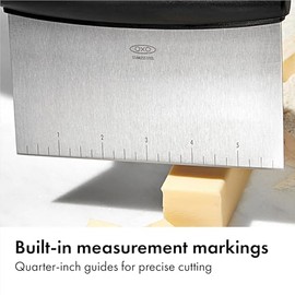 Esptula de acero inoxidable OXO, multiuso para raspar o picar, con cmodo agarre, Total 1, Multicolor                                                  