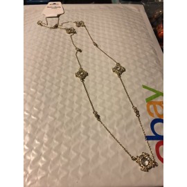 Unbranded NWT Beautiful Gold Tone Diamond Shape Rhinestone Necklace