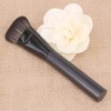 Vela.Yue Flat contour brush for precise delicate blending and contours