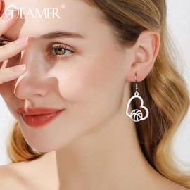 TEAMER Basketball Necklace Heart Basketball Sports Pendant Stainless Steel Unique Jewelry for Basketball Lovers, Stainless Steel