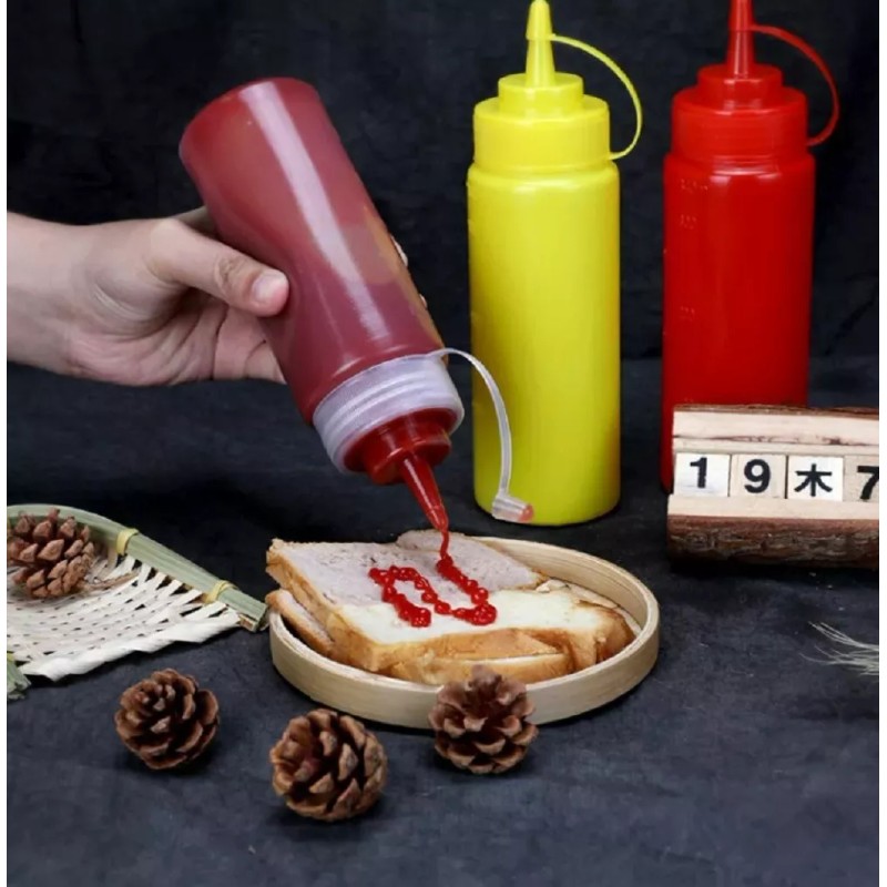 TIKA 3-Piece 16 OZ Condiment Squeeze Bottles with Scale Line