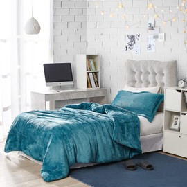 Byourbed Coma Inducer® Oversized Twin Comforter - Me Sooo Comfy - Ocean Depths Teal