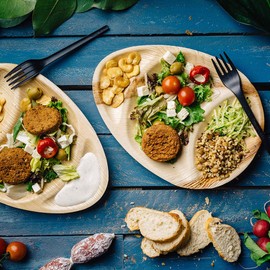 BIOZOYG Palmware Disposable Plates Teardrop Shape 26 x 19.5 cm I Dinner Plates Three Parts I Environmentally Friendly Disposable Tableware Palm Leaves I Sustainable Plates Compostable I Sturdy