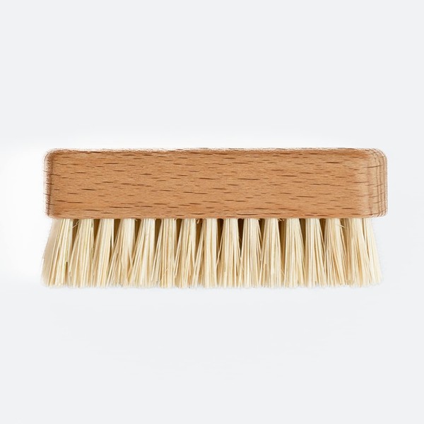 Chinchilla® Children's Nail Brush Made of Certified Beech Wood and