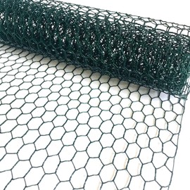 Chicken Wire, Easy to Shape, 15.7 x 95 Inches, Green PVC Coated Lightweight Galvanized Hexagonal Chicken Wire mesh, Floral Chicken Wire for Craft, Poultry, Garden