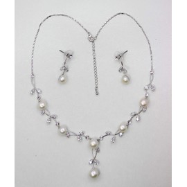 Faship Clear CZ Crystal Genuine Freshwater Pearls Floral Necklace Earrings Set - Clear