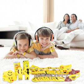 JOYUE Emoji Party Bag Set, Emoji Key Chain, Emoji Bracelets, Emoji Slap Bands for Children, Party Bags, Children's Birthday Parties, Pack of 28