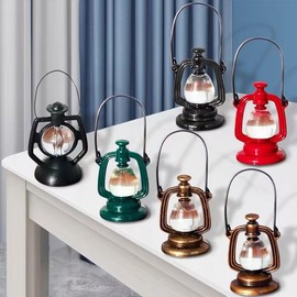 Black Doll House Accessories, Miniature Oil Lamp Doll House Furnishings, Miniature Lantern Dollhouse Miniature Retro Oil Lantern Kerosene Lamp Play Scene Ornaments Decor Furniture