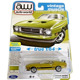 Auto World 1973 Ford Mustang Mach 1 Auto World Vintage Muscle Bright Green Gold Poly New