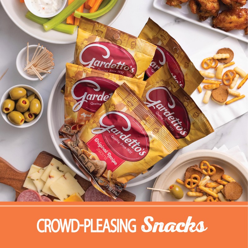 Gardetto's Snack Mix, Aged Cheddar, Family Size Pub and Party