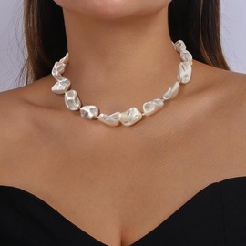 Flyonce Baroque Pearl Shell Choker Necklace for Women, Fashion Trendy Boho Beaded Strands Irregular Seashell Necklaces Summer Beach Jewelry Gifts Cream