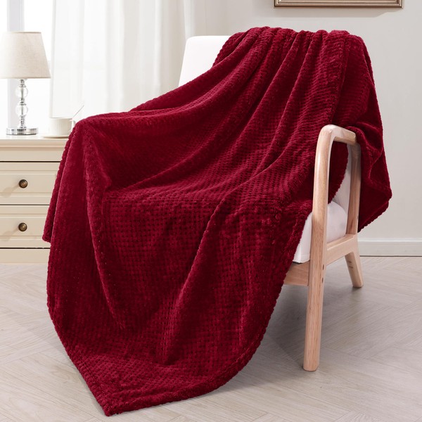 Exclusivo Mezcla Extra Large Flannel Fleece Throw Blanket, 127x178 CM Sofa Throws, Soft Jacquard Weave Waffle Pattern Throws for Sofa, Burgundy Blanket