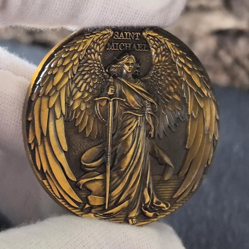 LZWIN The Archangel Saint Michael Christian Challenge Coin - 1.57