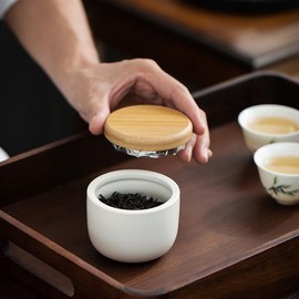 1Pcs Empty Small Ceramic Kitchen Food Tea Storage Canister Travel Portable Coffee Sugar Loose Tea Sealed Jar Pot Container with Bamboo Lid for Storage Spices Powder Loose Tea Coffee, White
