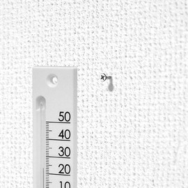 Shinwa Sokutei 48796 Petite Thermometer, Square, Yellow, 7.9 inches (20 cm)