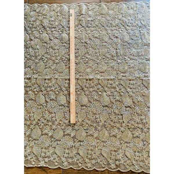 Nice Gold Metallic Embroidered French Lace Design Embroidery Scalloped Mesh