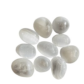 BellaMira Selenite Crystal, Single Polished Stone, Healing Crystal for Serenity, Purification, Peace, Meditation, Clarity, Universal Love, Integrity, Forgiveness and Positivity