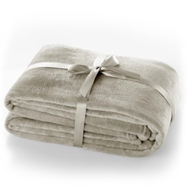 DecoKing Cuddly Microfiber Blanket Bedspread Fleece Faux Fur Blanket Fluffy and Soft Microfiber Blanket