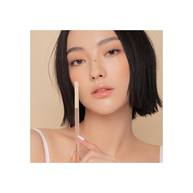 3CE 쓰리씨이 3CE섀도우 레이어링 브러쉬 3CE Shadow Layering Brush