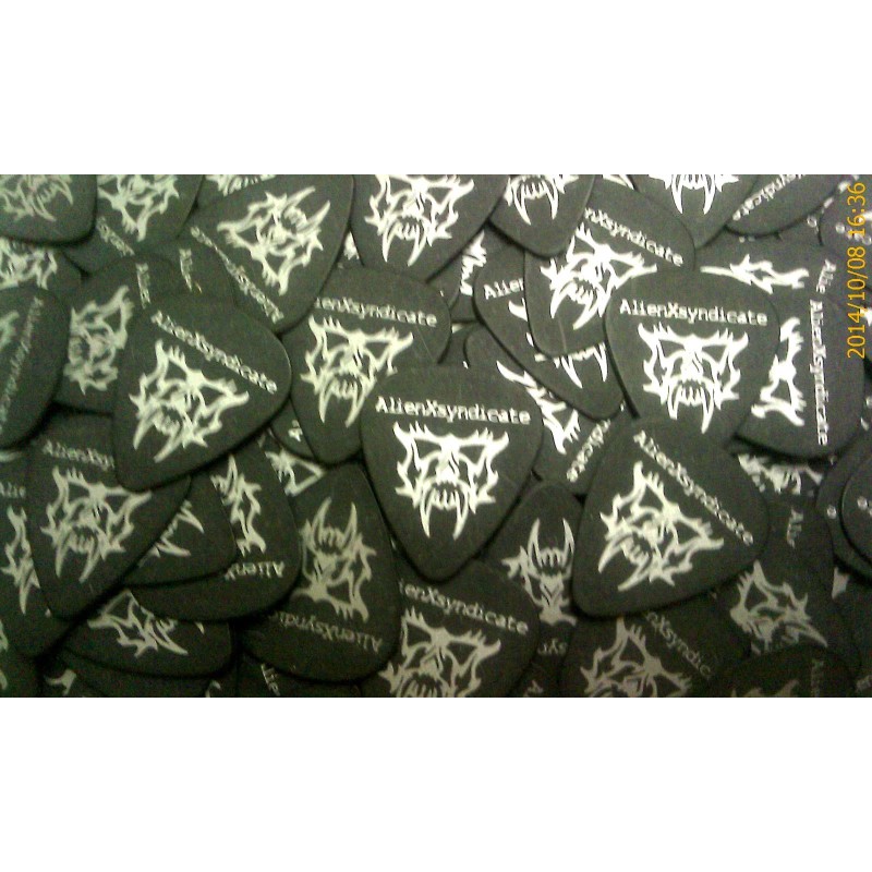 Delrin AlienXsyndicat