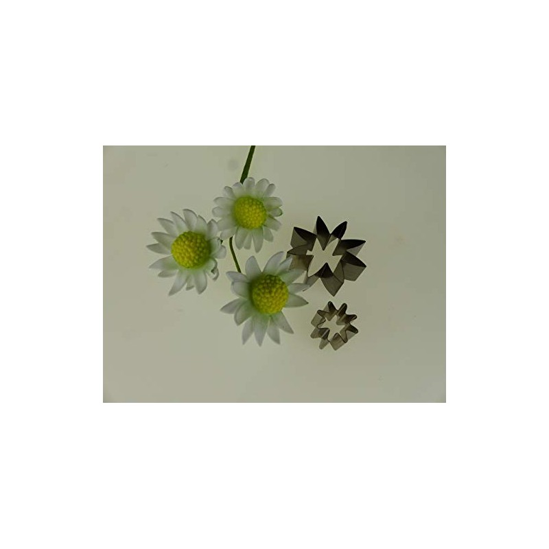 PME Stainless Steel Daisy 8 Petal Cutters, Small Size, Set