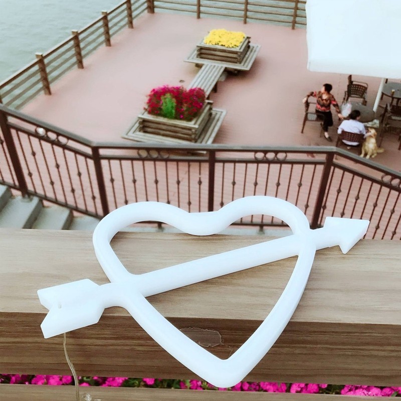 Adorable Heart shape LED Light Decorative Wall Hanging Lamp for