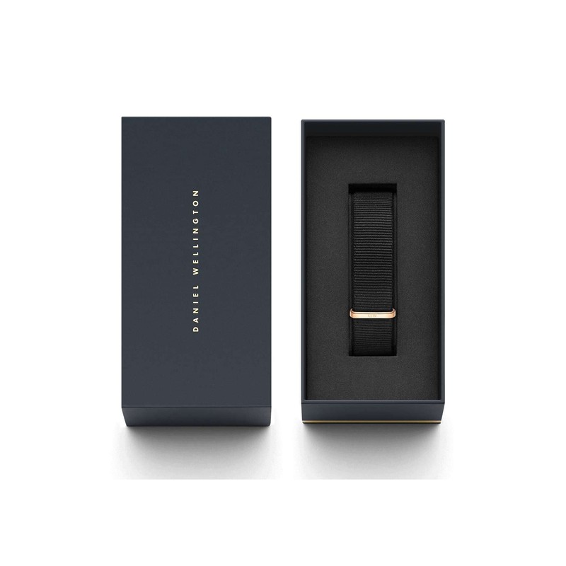 Daniel Wellington Unisex Quartz Watch with Fabric Strap DW00200135