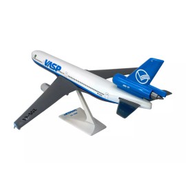 Flight Miniatures VASP MD-11 1:200 Scale Model Airplane