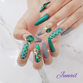 G Satin Green Handmade Nail Tips ✨ - Short Straight Coffin / G새틴그린 수제네일팁 ✨ - 숏일자형코핀