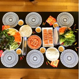 Rolling Fun Rice Paper Roll Maker Set - R22 Family-Pack with Clear Bowl- Vietnamese Cuisine Tool