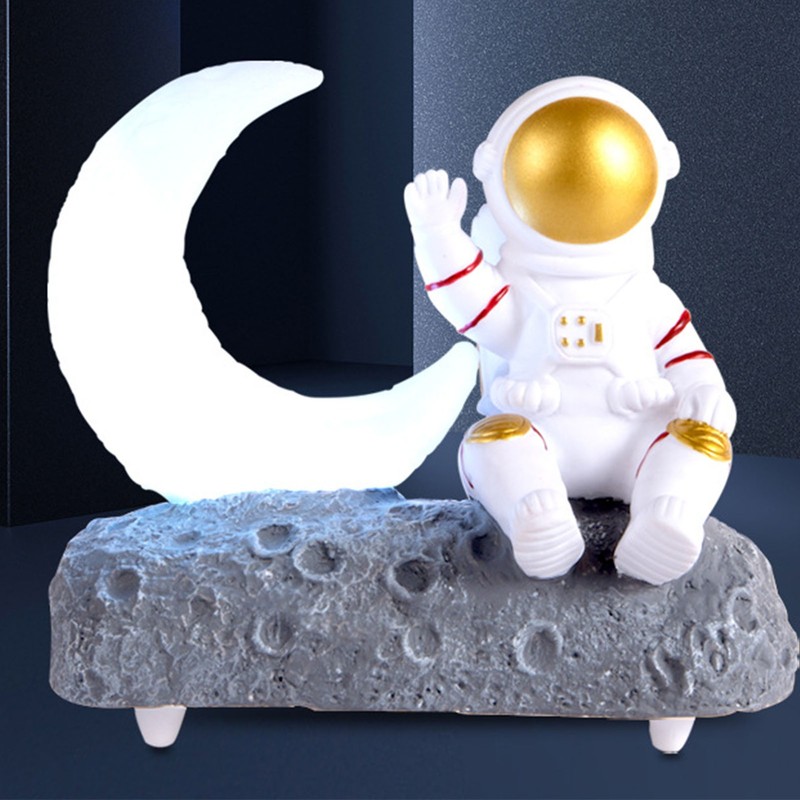 Wireless Bluetooth Speaker with LED Light Astronaut and Moon Shape